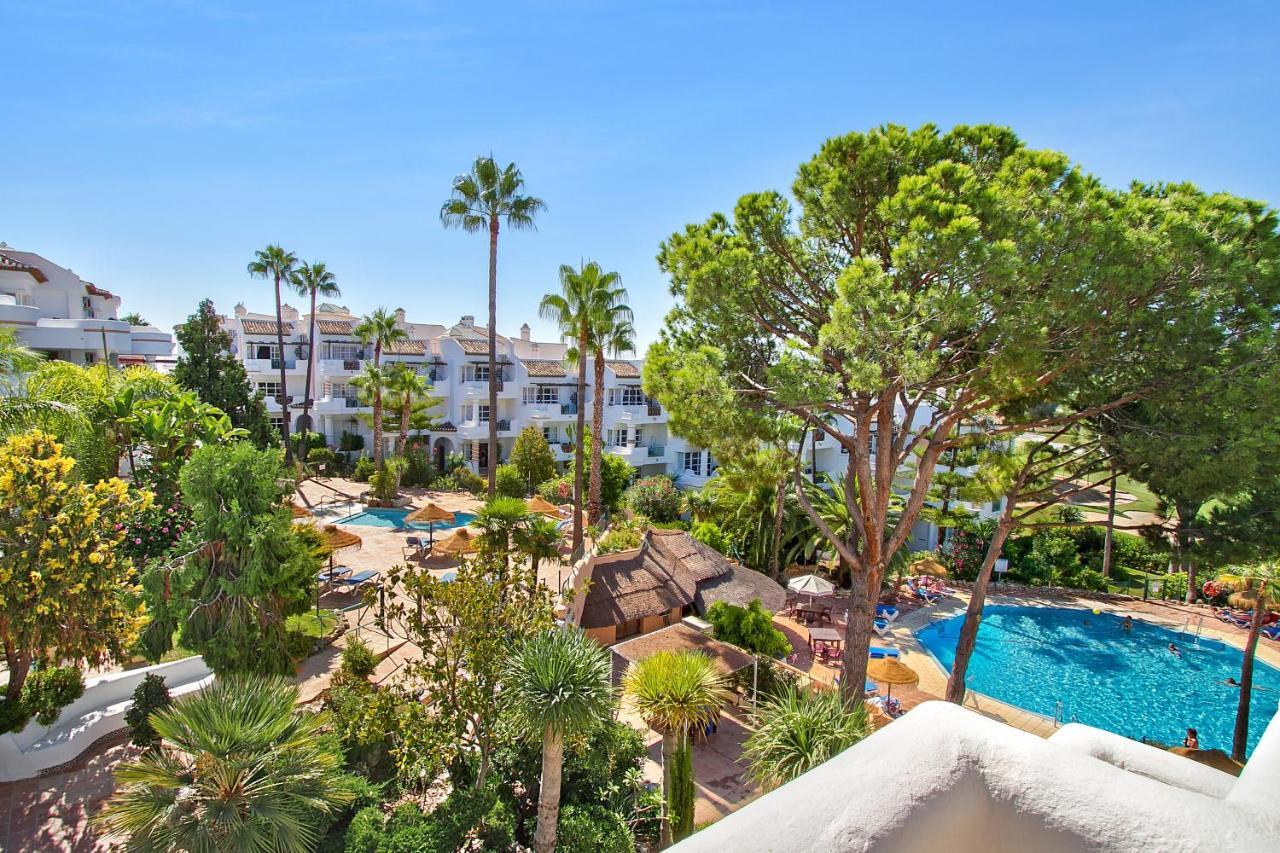 Matchroom Country Club Resort Fuengirola Exterior photo